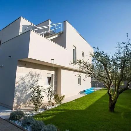 Villa Virtus