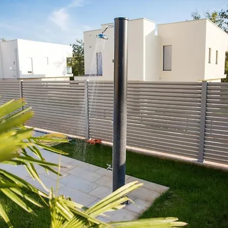 Virtus Villa *